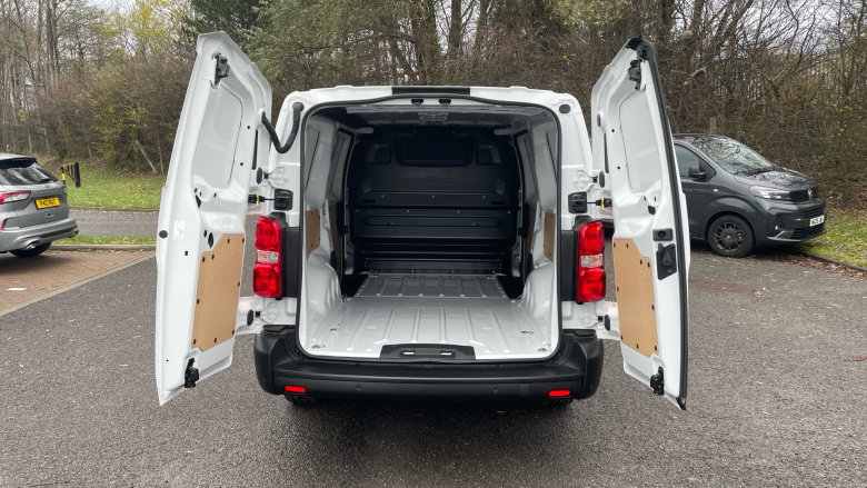 Vauxhall Vivaro L2 Diesel 2.0 Turbo D 145 Prime H1 Van